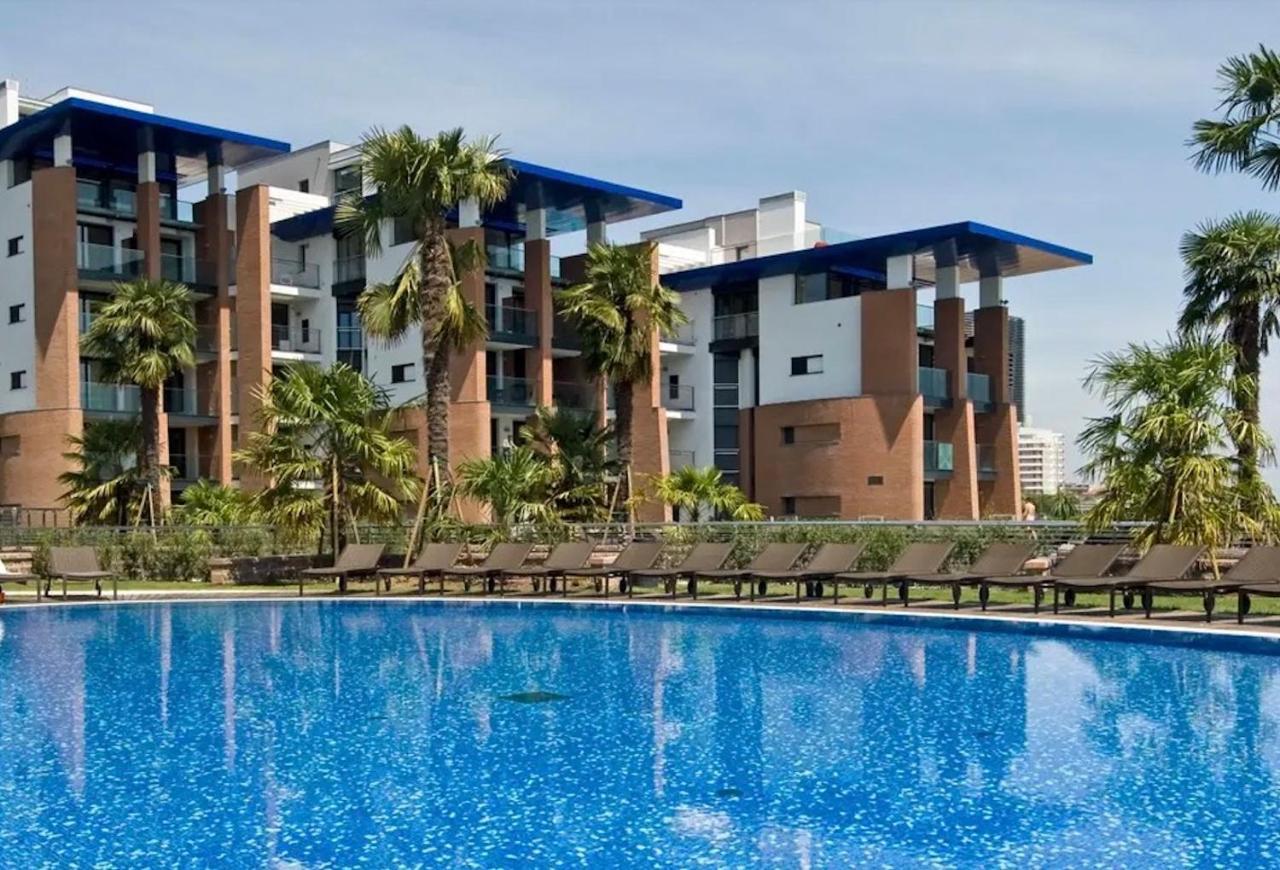 Frontemar Residenze Sul Mare - Carraro Immobiliare Jesolo - Family Apartments エクステリア 写真